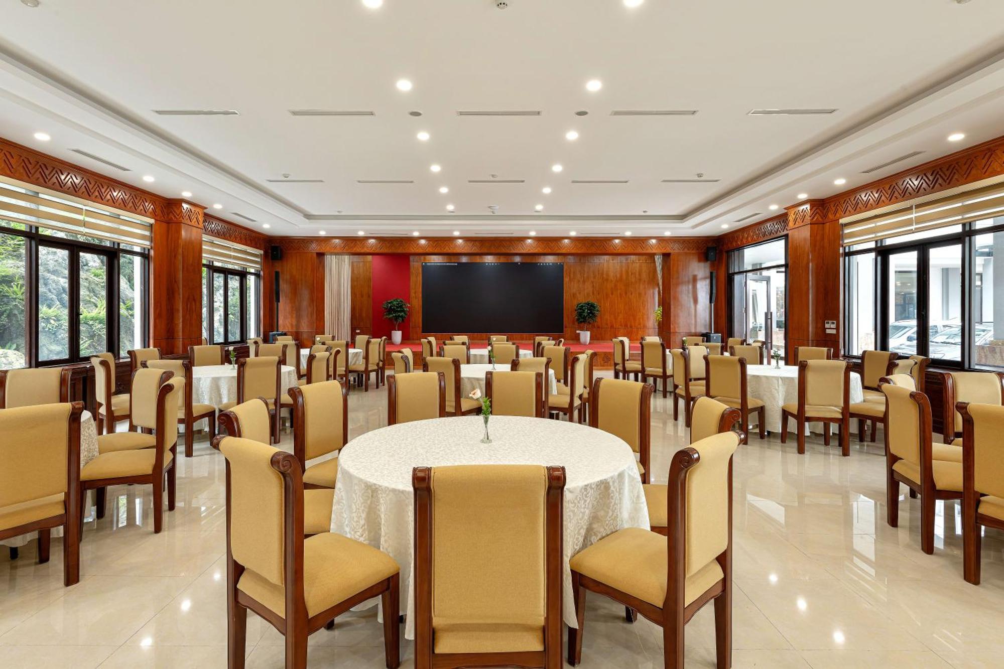 Sapa Green Forest Hotel & Convention Buitenkant foto